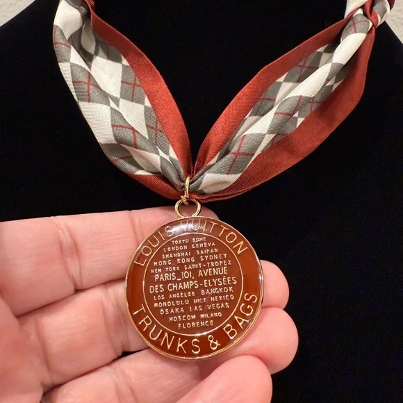 Red and Cream Silk Necklace Scarf with Medallion - Picture 2 of 2